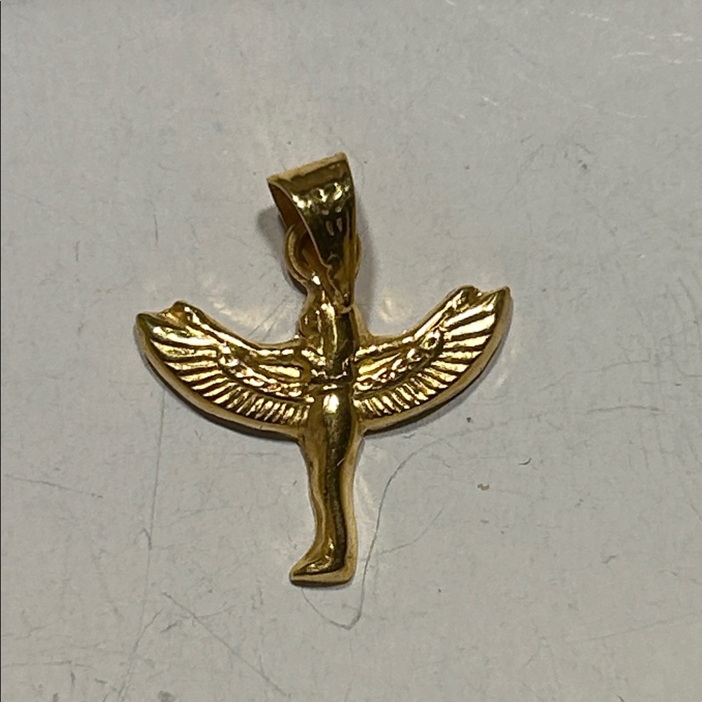 WINGED GODDESS ISIS PENDANT SPIRITUAL AMULET 18 K YELLOW GOLD,